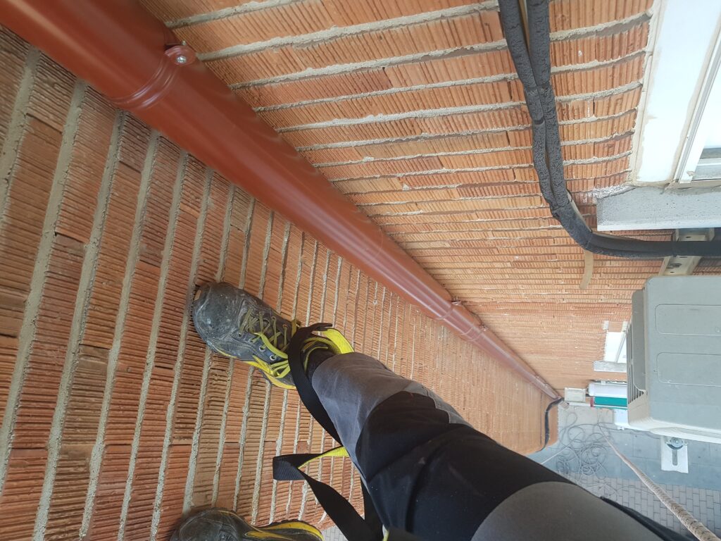 instalacion bajante aguas pluviales 